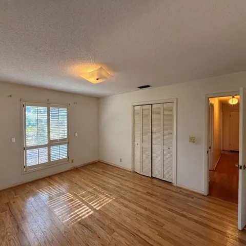 $710,000 | 302 Wymberly Road, St. Simons Island, GA 31522