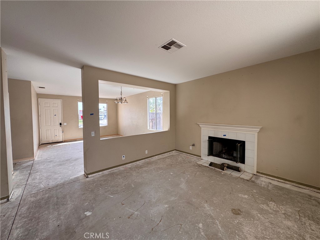 2014 West Dawnview Drive Rialto, CA 92377 - Photo 11 of 48