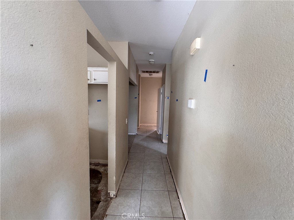 2014 West Dawnview Drive Rialto, CA 92377 - Photo 16 of 48