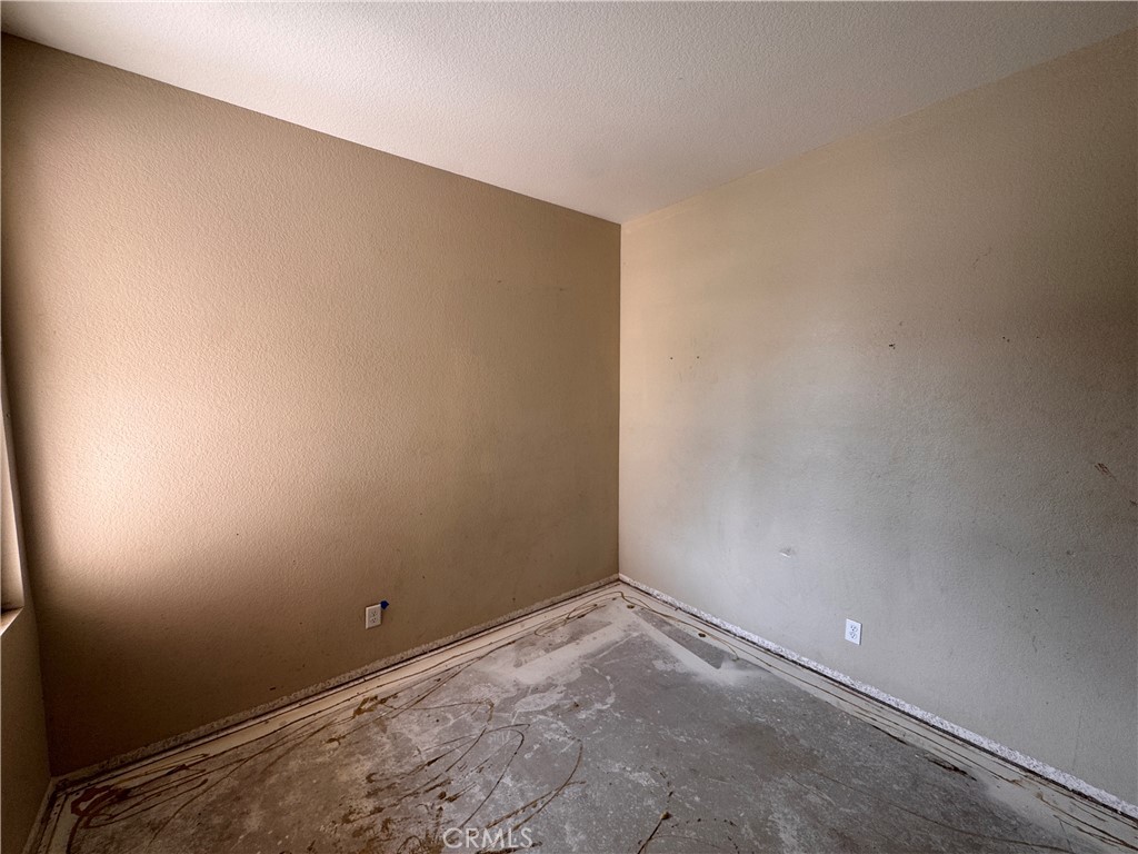 2014 West Dawnview Drive Rialto, CA 92377 - Photo 20 of 48