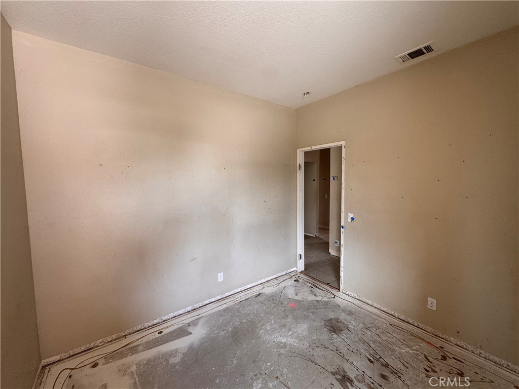 2014 West Dawnview Drive Rialto, CA 92377 - Photo 21 of 48