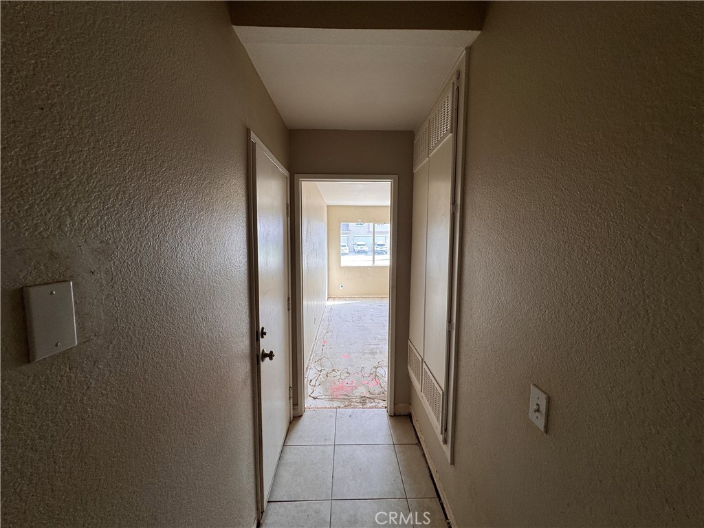 2014 West Dawnview Drive Rialto, CA 92377 - Photo 24 of 48