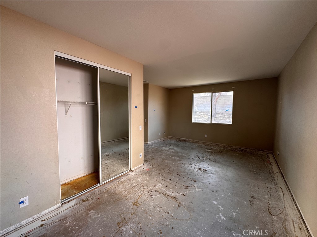 2014 West Dawnview Drive Rialto, CA 92377 - Photo 37 of 48