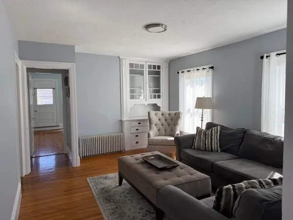 $2,800 | 20 Fremont Street, Unit 2, Plymouth, MA 02360