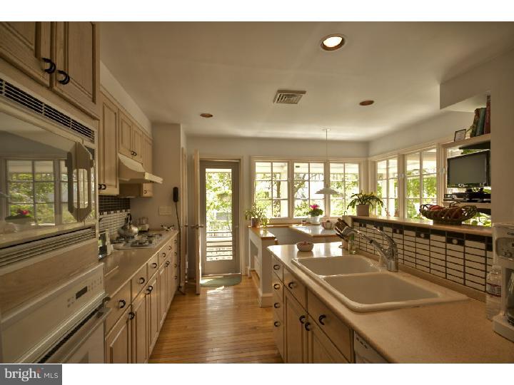 202 Barrie Road Narberth, PA 19072 - Photo 12 of 25 Kitchen