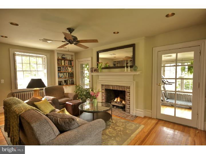 202 Barrie Road Narberth, PA 19072 - Photo 15 of 25 Living Room