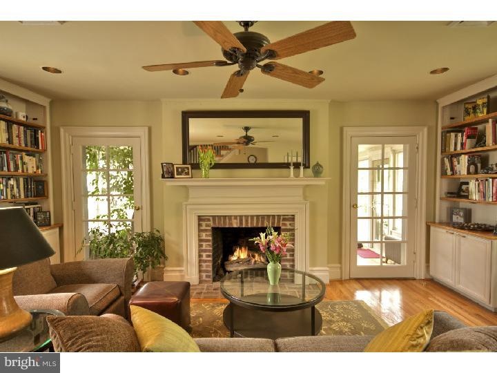 202 Barrie Road Narberth, PA 19072 - Photo 16 of 25 Living Room