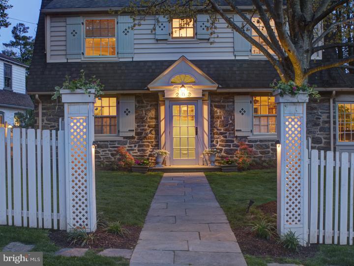 202 Barrie Road Narberth, PA 19072 - Photo 23 of 25 Exterior Front