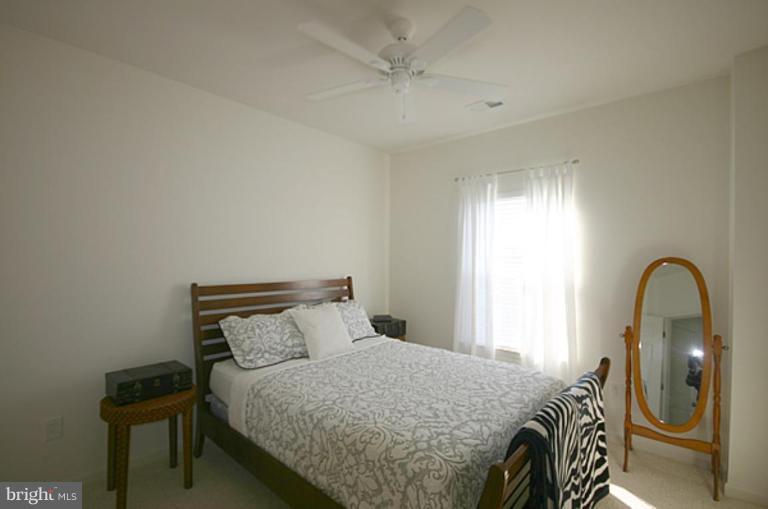 7653 Sandhurst Lane Hanover, MD 21076 - Photo 14 of 24 Bedroom 2