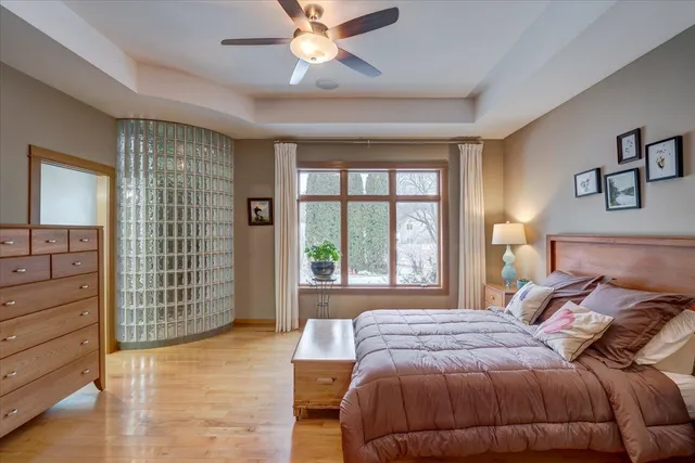 $695,000 | 4873 Highwood Circle, Middleton, WI 53562