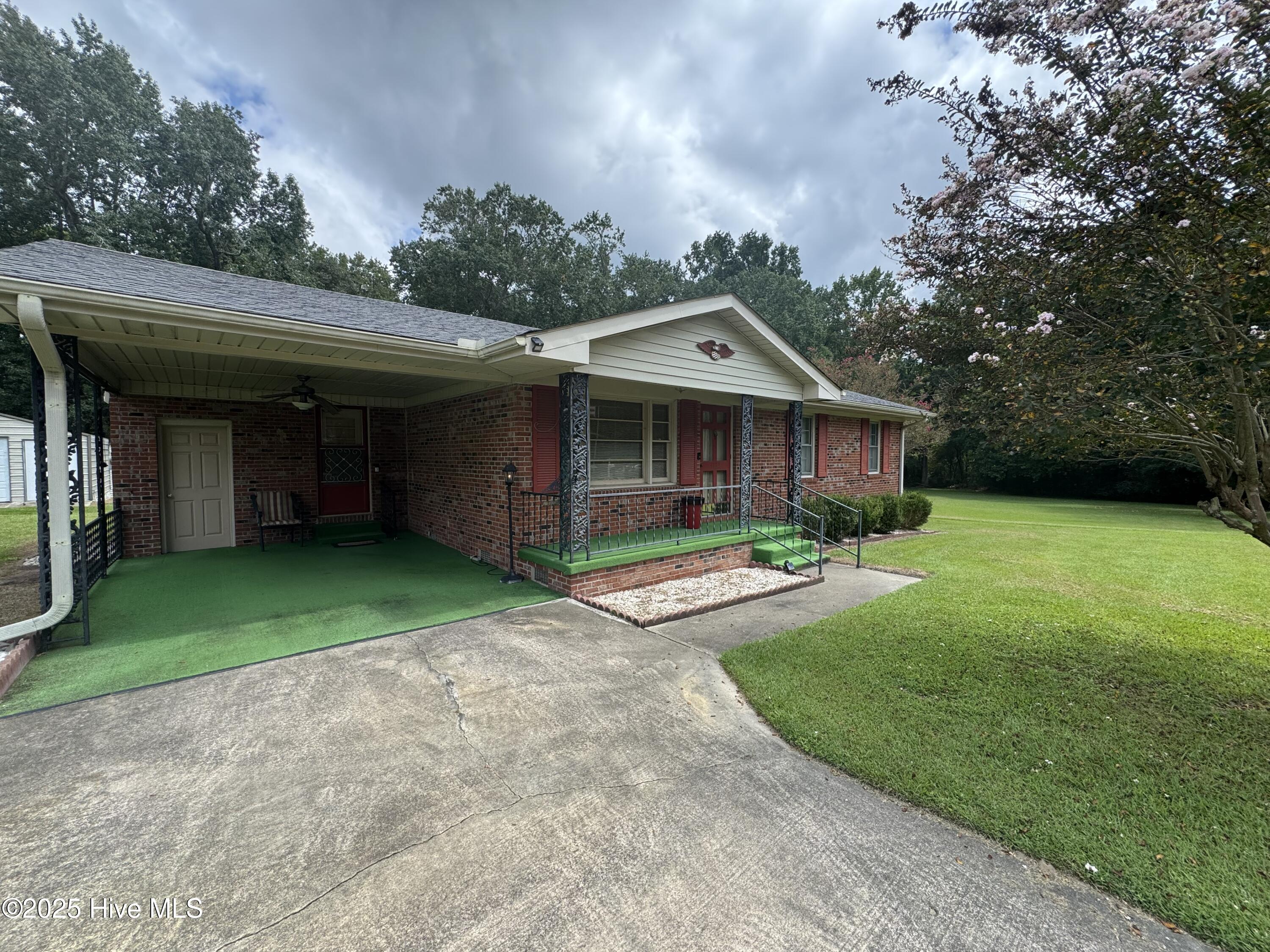 4133 Ridgecrest Road Wilson, NC 27893 - Photo 2 of 24 IMG_5226