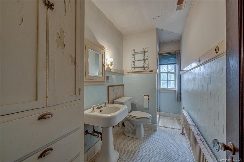1841 Country Club Road Gastonia, NC 28054 - Photo 22 of 23 Gallery Image 22