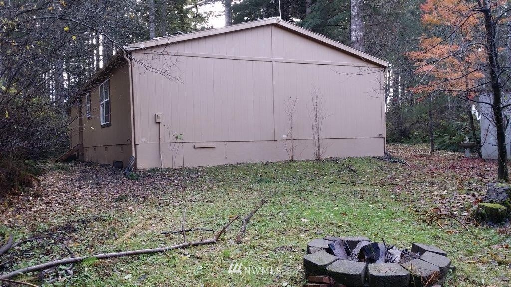 2191 East Phillips Lake Loop Road Shelton, WA 98584 - Photo 3 of 19 Gallery Image 3