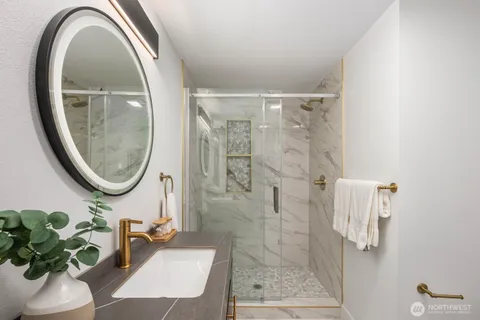 $624,999 | 14866 154th Place Southeast, Renton, WA 98058