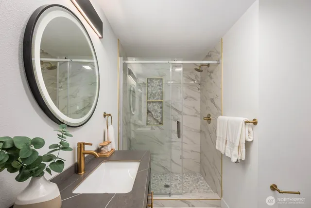 $629,999 | 14866 154th Place Southeast, Renton, WA 98058