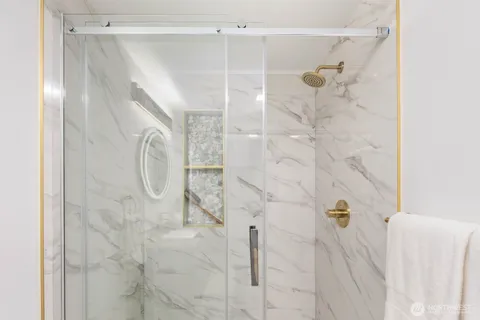 $624,999 | 14866 154th Place Southeast, Renton, WA 98058