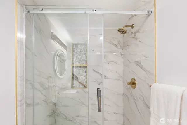 $629,999 | 14866 154th Place Southeast, Renton, WA 98058