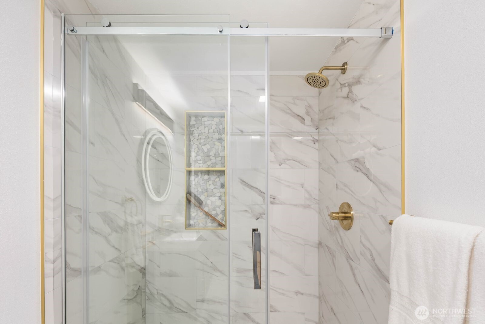 14866 154th Place Southeast Renton, WA 98058 - Photo 27 of 36 a bathroom with a shower