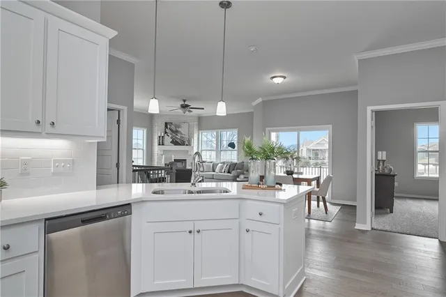 $439,950 | 11921 South Tallgrass Drive, Unit 602, Olathe, KS 66061