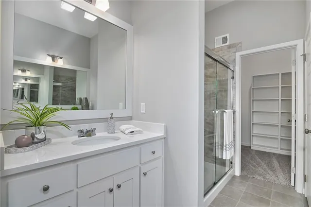 $439,950 | 11921 South Tallgrass Drive, Unit 602, Olathe, KS 66061