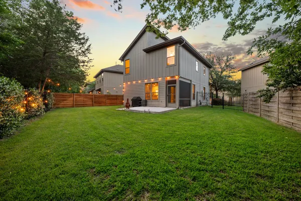 $479,000 | 2101 Rivers Edge Way, Unit 19, Austin, TX 78741