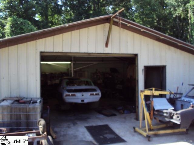 159 Oakvale Road, Unit 151 155 159 161 Greenville, SC 29611 - Photo 19 of 36 Gallery Image 19