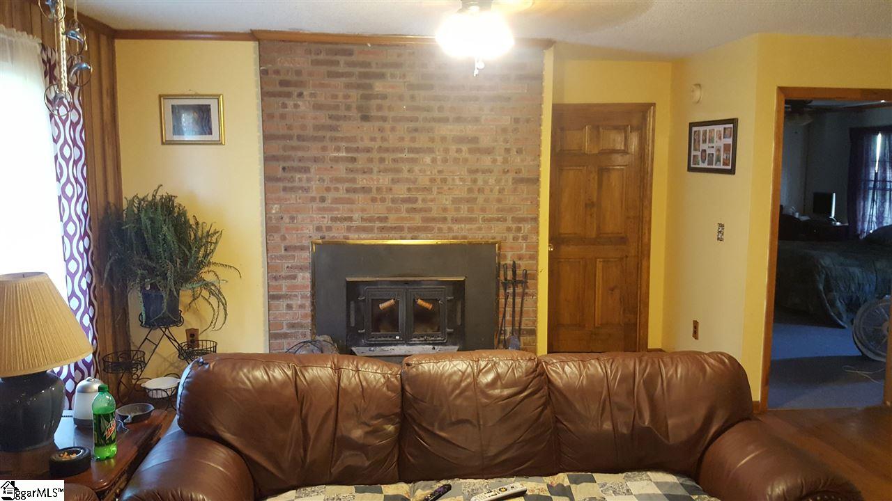 159 Oakvale Road, Unit 151 155 159 161 Greenville, SC 29611 - Photo 5 of 36 Gallery Image 5