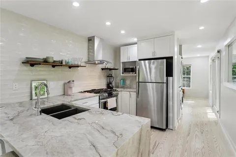 $550,000 | 20490 Johnsen Crossing, Covington, LA 70435