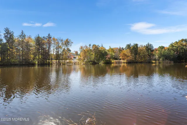 a view of a lake with houses