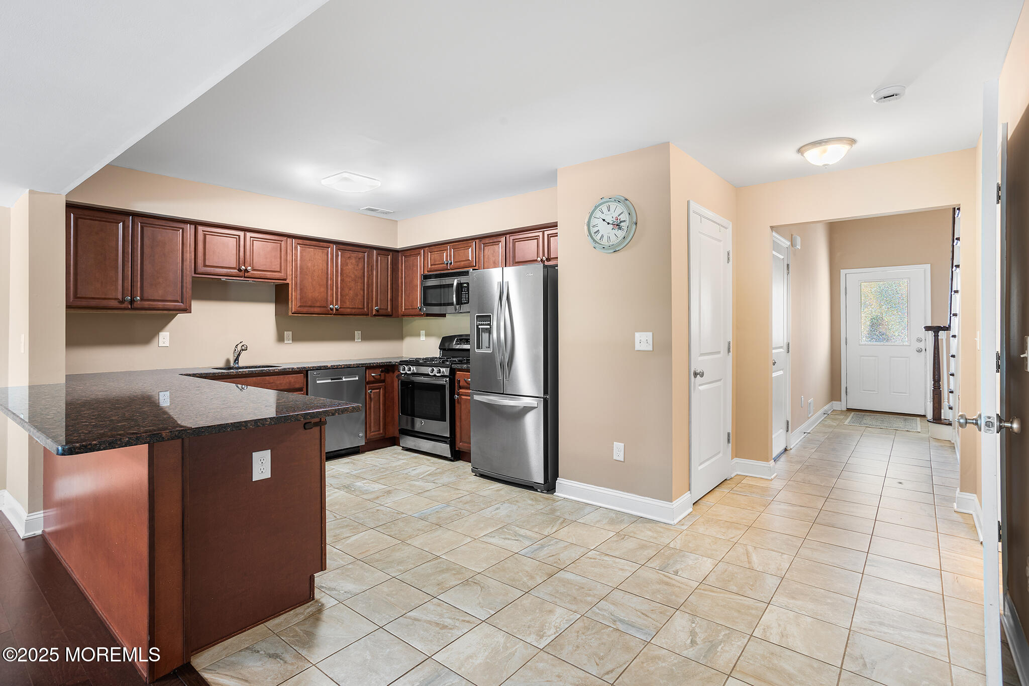 26 Wiley Way Toms River, NJ 08757 - Photo 8 of 36 26 Wiley Way Toms River, NJ-10