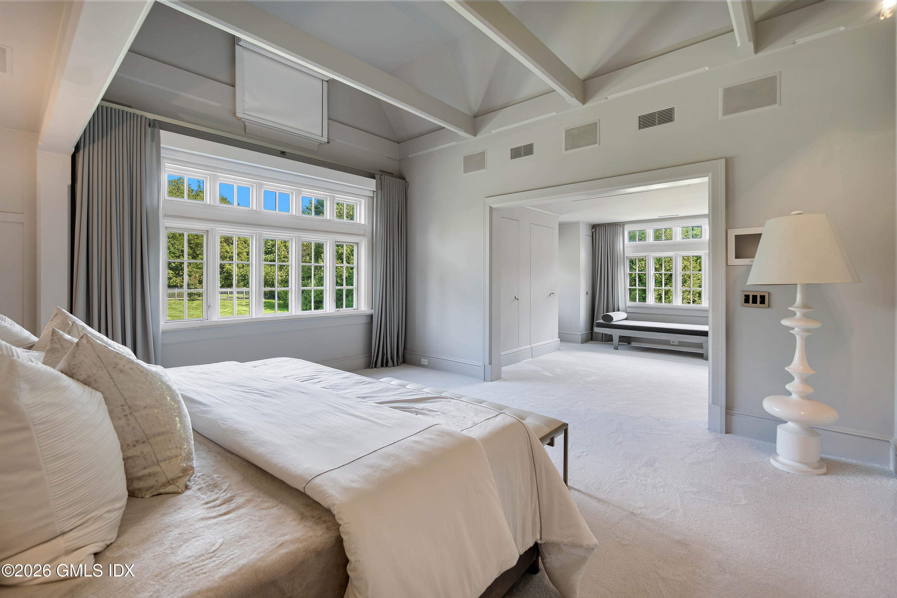 164 Round Hill Road Greenwich, CT 06831 - Photo 22 of 53 Primary Bedroom