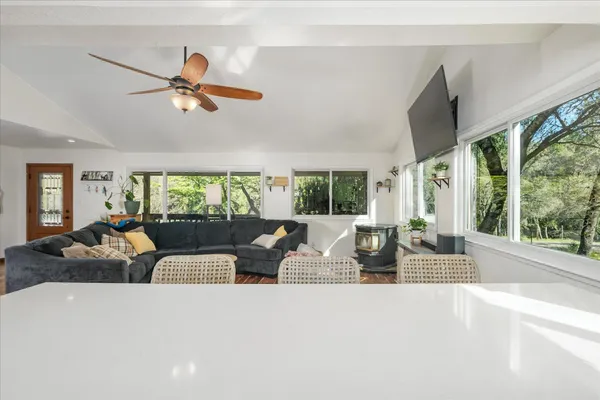 $525,000 | 3640 Omo Ranch Road, Somerset, CA 95684