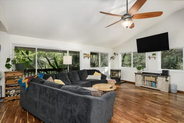 $525,000 | 3640 Omo Ranch Road, Somerset, CA 95684