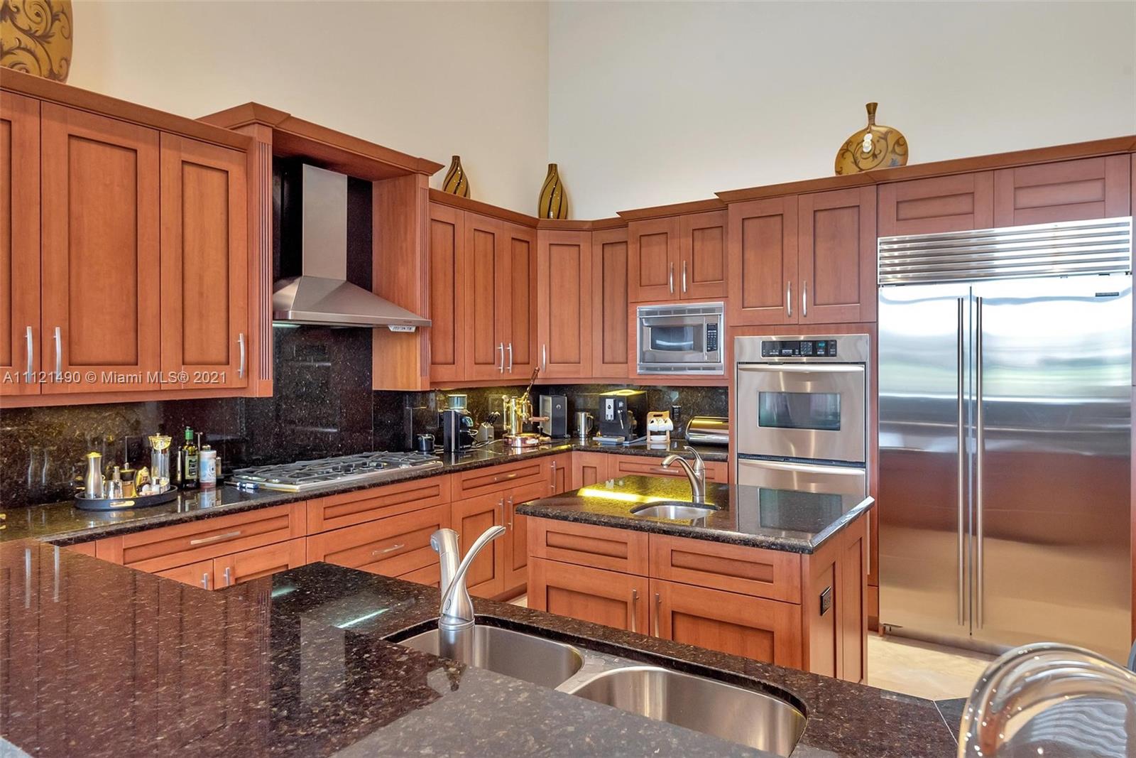 17921 Lake Azure Way Boca Raton, FL 33496 - Photo 29 of 70 Gallery Image 29