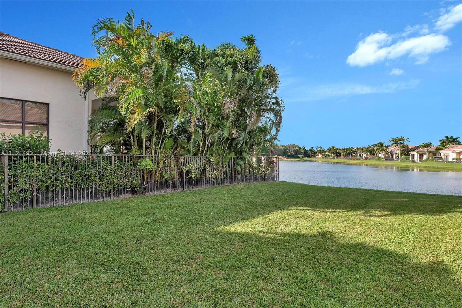 17921 Lake Azure Way Boca Raton, FL 33496 - Photo 66 of 70 Gallery Image 66