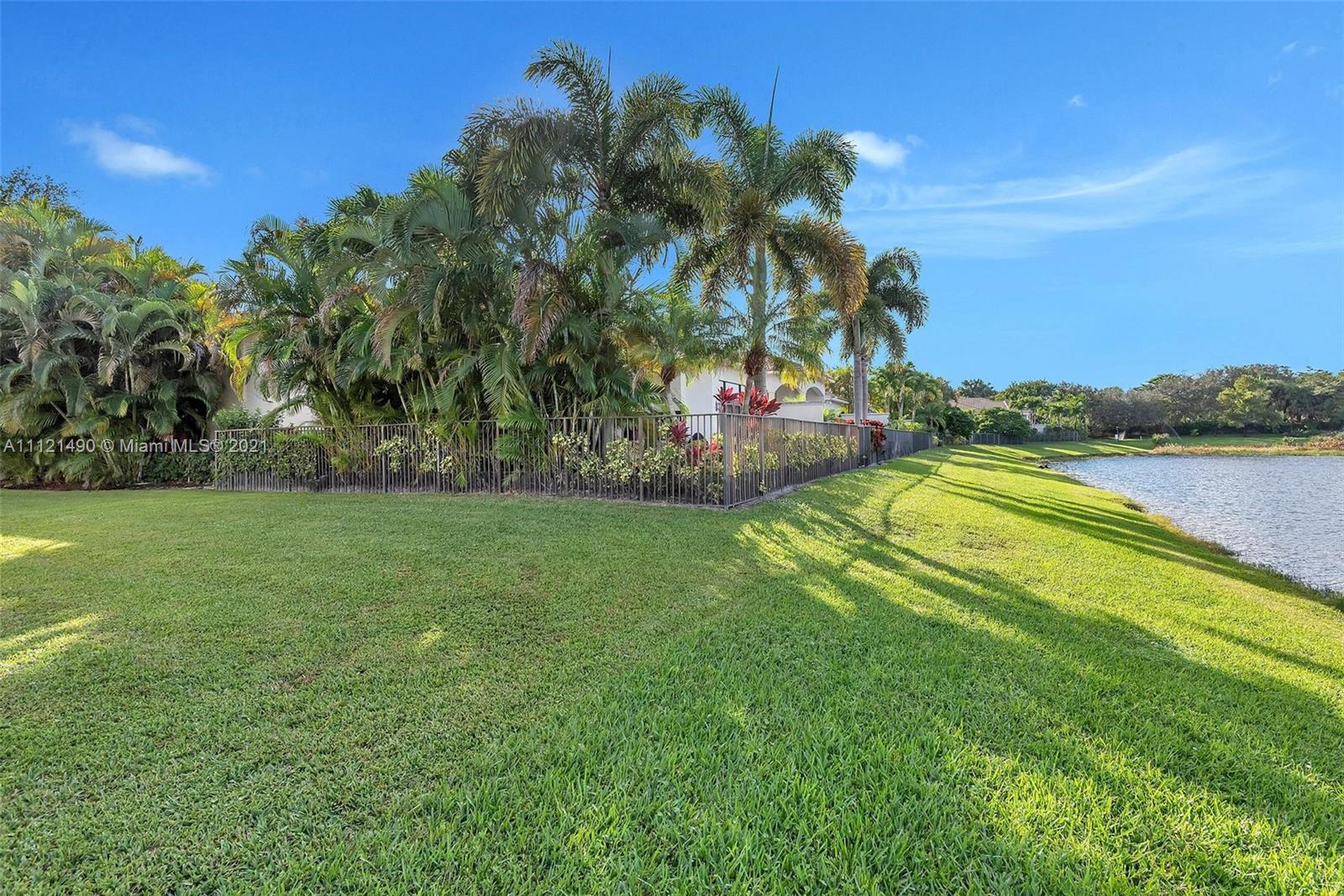 17921 Lake Azure Way Boca Raton, FL 33496 - Photo 67 of 70 Gallery Image 67