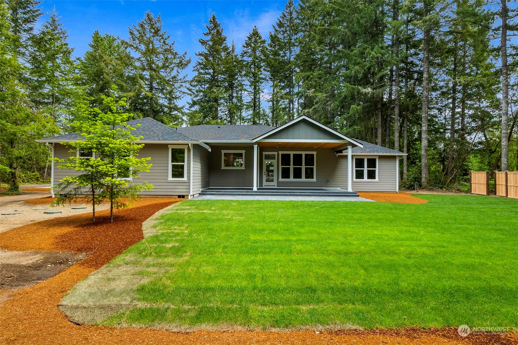 8216 Baird Road Northeast Olympia, WA 98516 - Photo 5 of 28 Gallery Image 5