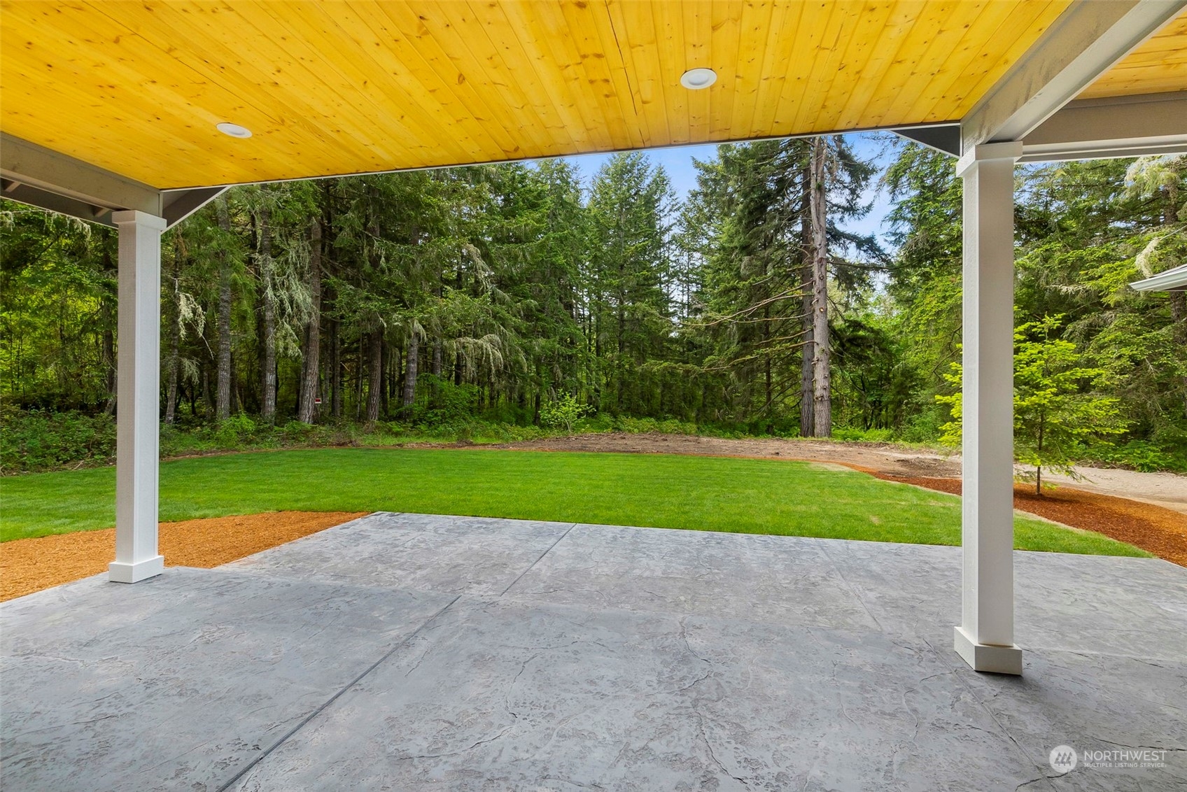 8216 Baird Road Northeast Olympia, WA 98516 - Photo 9 of 28 Gallery Image 9