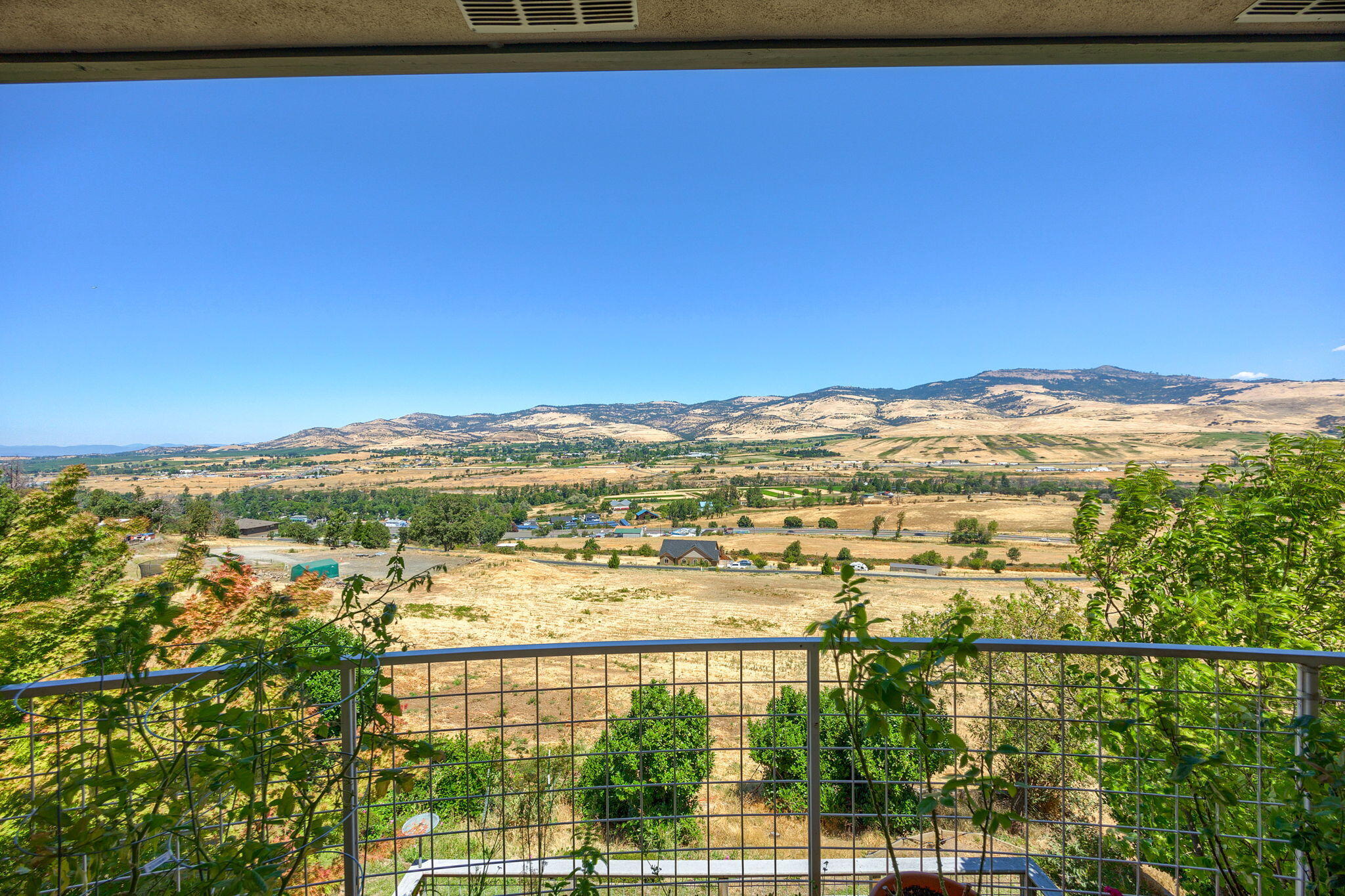 1320 Ashland Mine Road Ashland, OR 97520 - Photo 4 of 65 7
