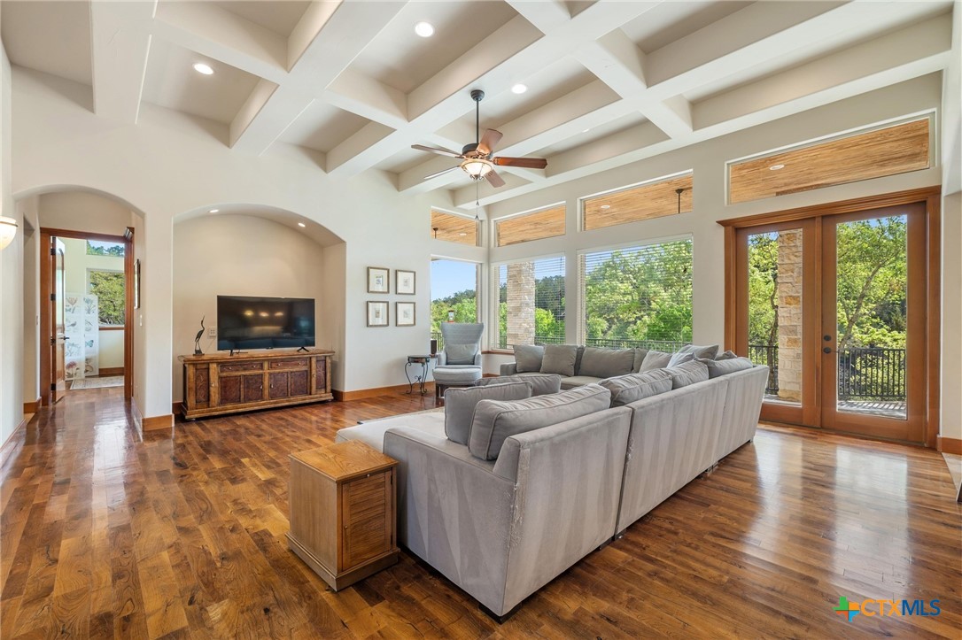 4001 Bell Springs Road Dripping Springs, TX 78620 - Photo 14 of 47