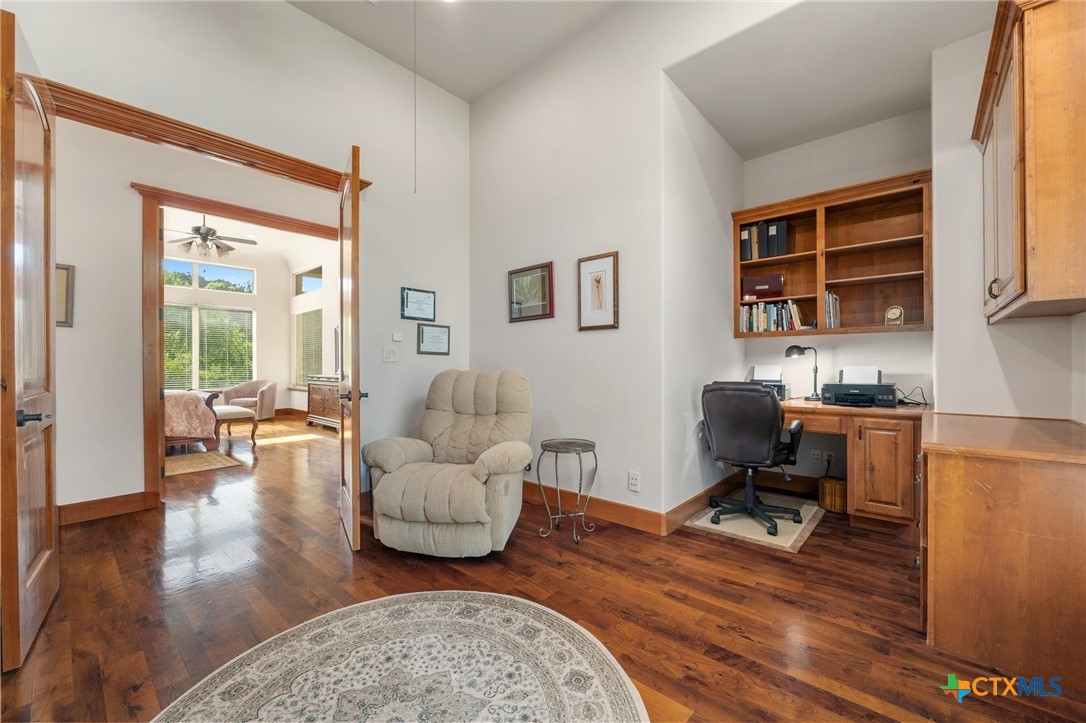 4001 Bell Springs Road Dripping Springs, TX 78620 - Photo 27 of 47 Office/Study