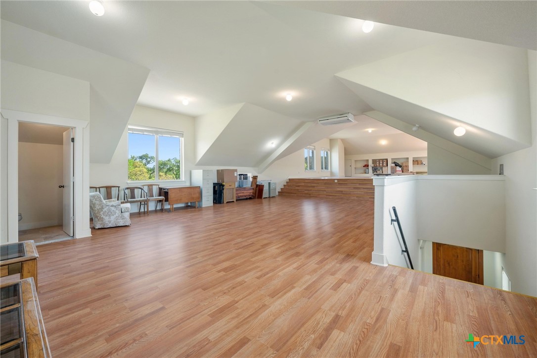 4001 Bell Springs Road Dripping Springs, TX 78620 - Photo 36 of 47 Upstairs Area