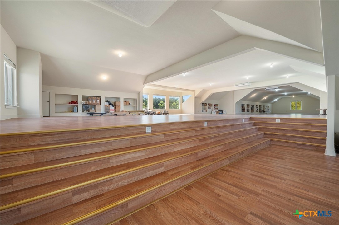 4001 Bell Springs Road Dripping Springs, TX 78620 - Photo 37 of 47 Upstairs Area