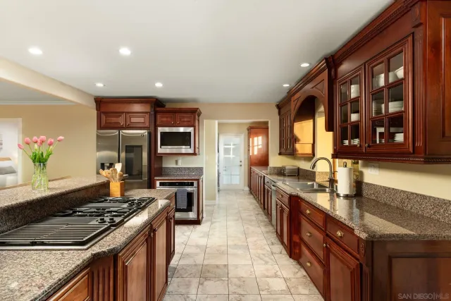 $11,900 | 4260 Eastridge Drive, La Mesa, CA 91941