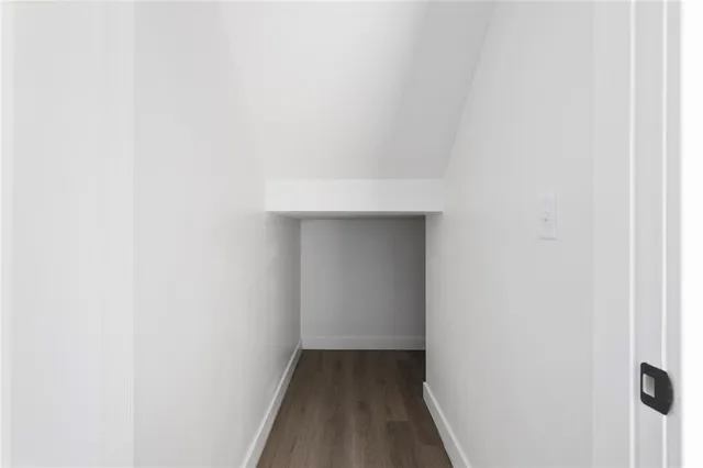 $1,895 | 4523 Forest Avenue, Unit B, Kansas City, MO 64110