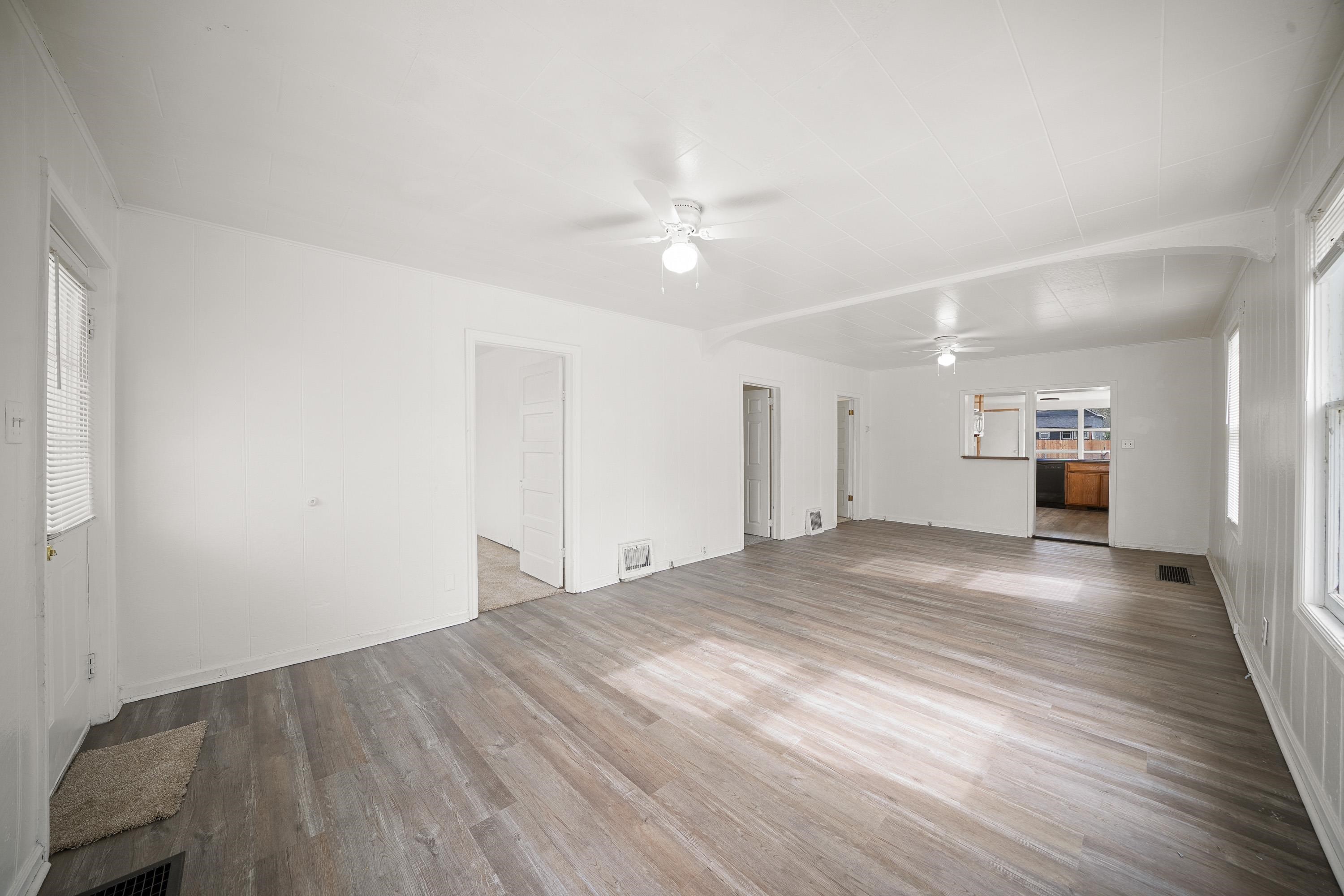 2528 East Rowan Avenue Spokane, WA 99217 - Photo 5 of 34