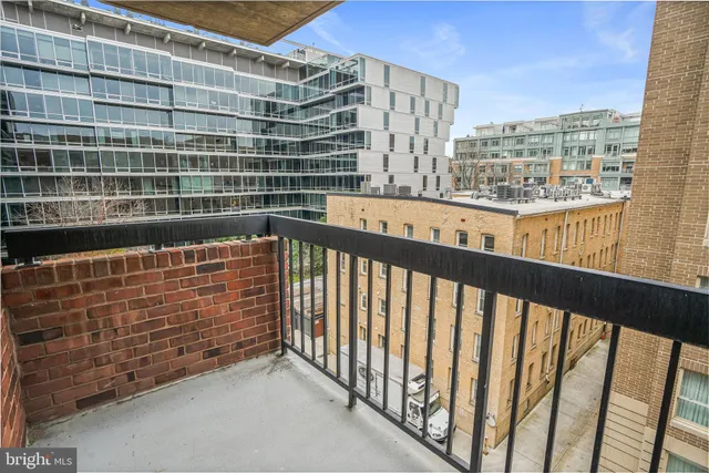 $3,200 | 1140 23rd Street Northwest, Unit 702, Washington, DC 20037