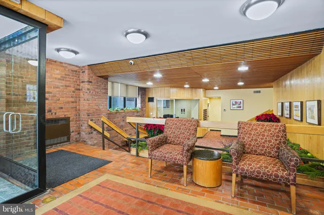 $3,200 | 1140 23rd Street Northwest, Unit 702, Washington, DC 20037