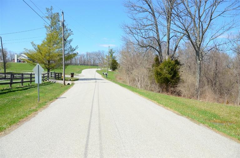 8762 Locust Grove Road Burlington, KY 41005 - Photo 2 of 24 Gallery Image 2
