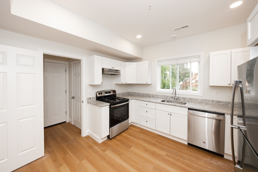 99 June Street, Unit 3 Worcester, MA 01602 - Photo 4 of 16